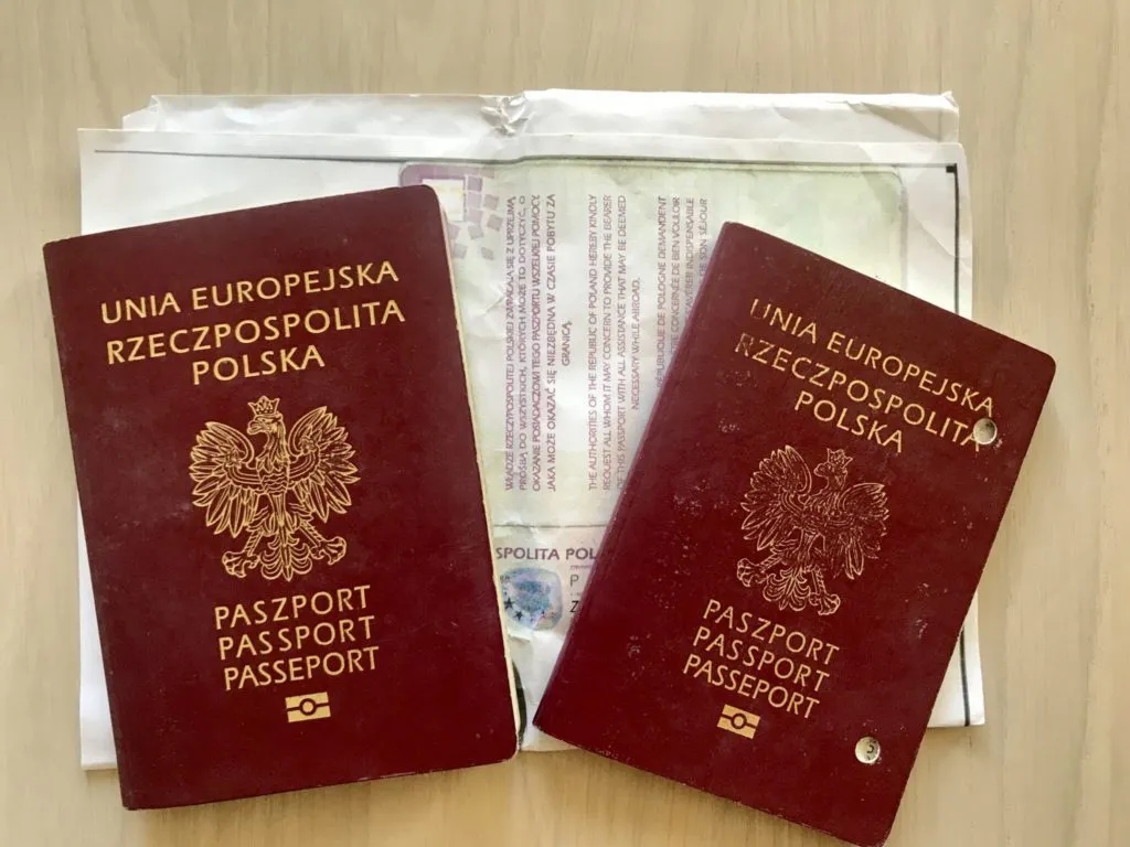 Co zrobić ze starym paszportem, aby uniknąć kradzieży tożsamości?