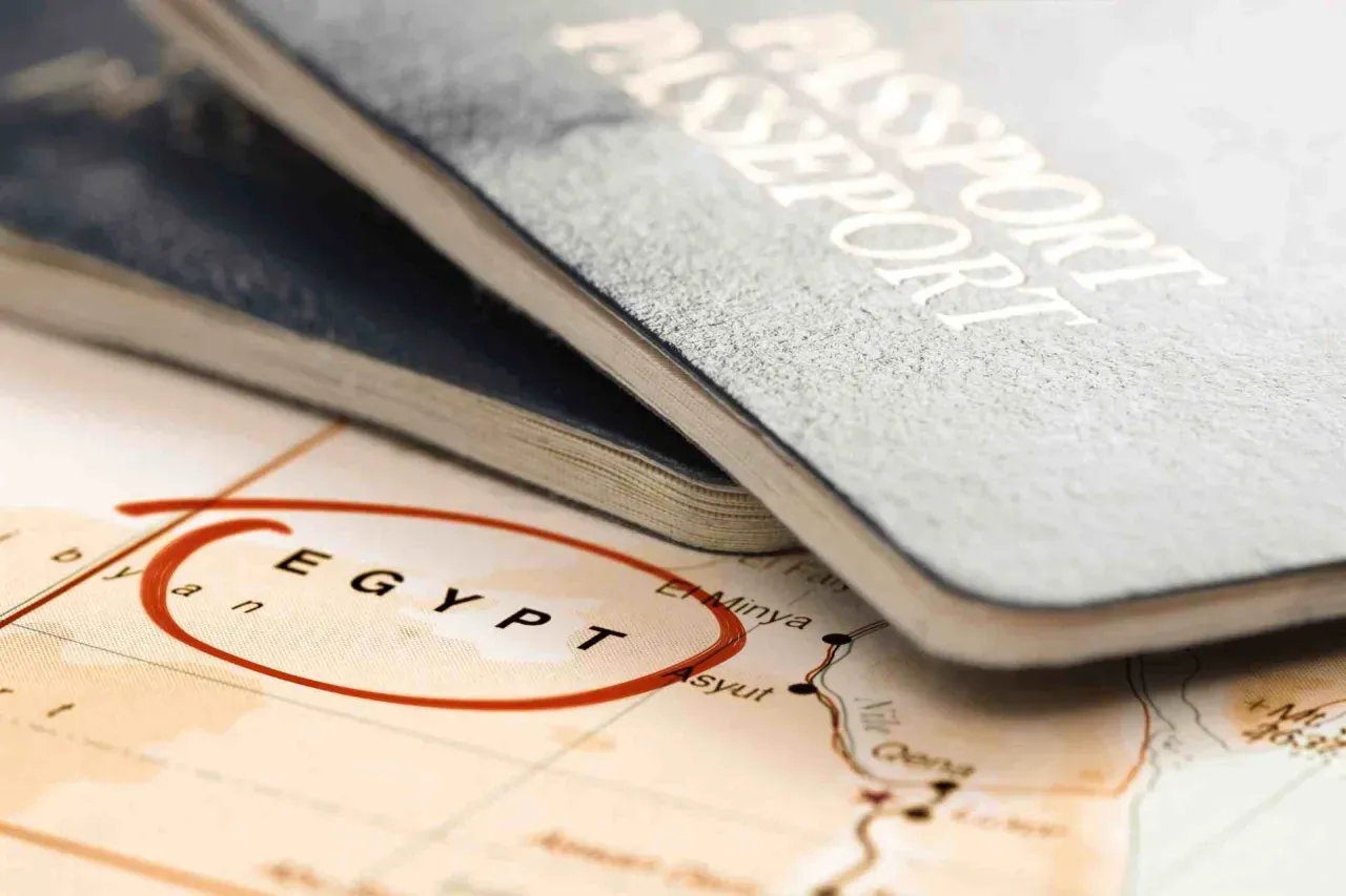 Czy do Egiptu trzeba mieć paszport? Ważne informacje i porady
