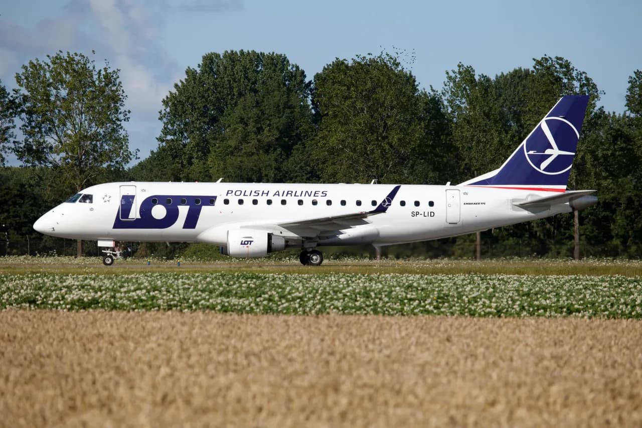 Ile samolotów ma LOT? Zaskakujące fakty o flocie PLL LOT